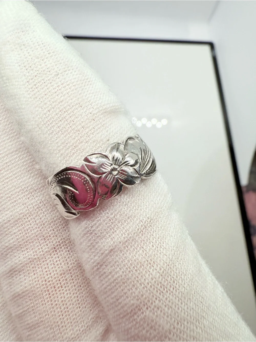 Hawaiian Maile Leaf Sterling Silver Eternity Band Ring!